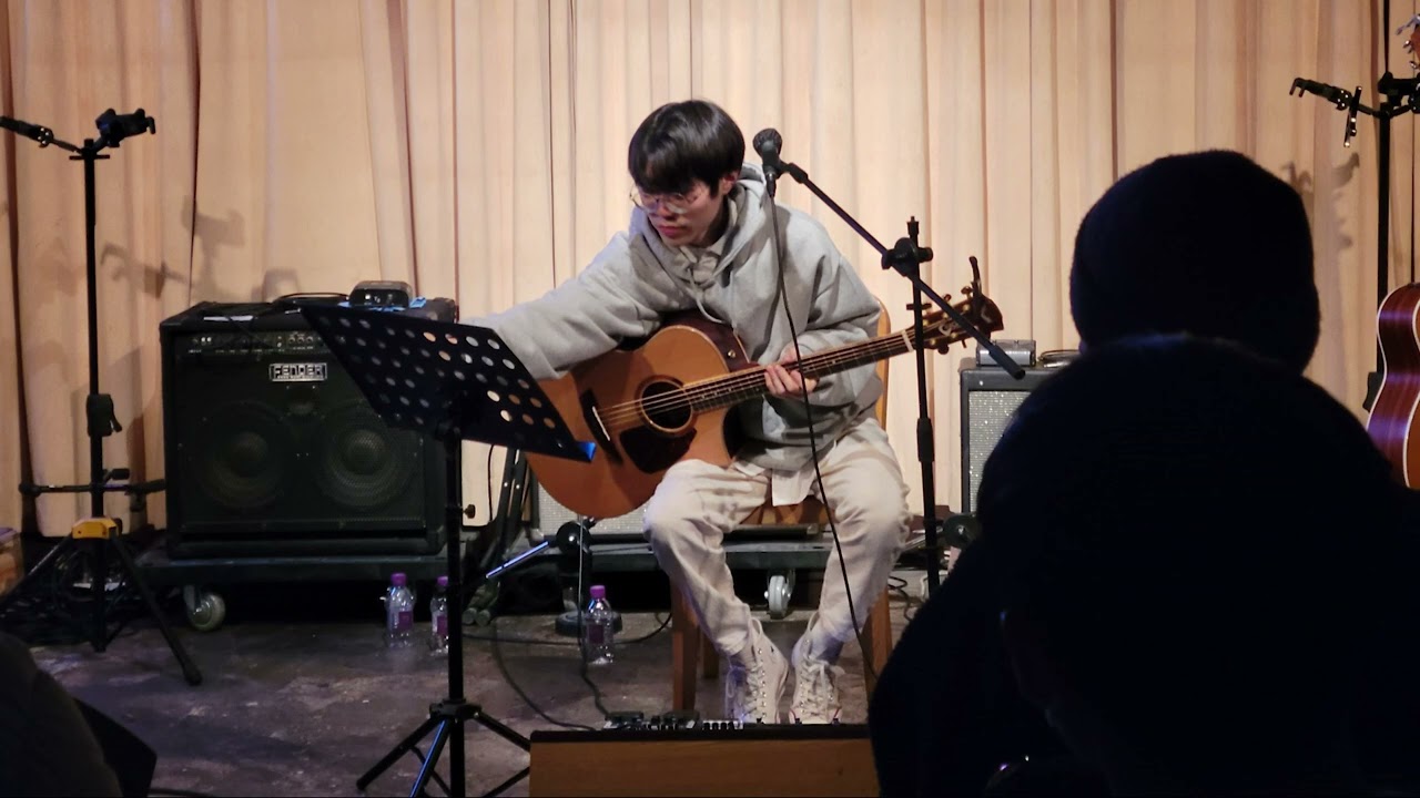 Unplugged with Della Zyr, Asian Glow, BrokenTeeth (2023/1/11) - BrokenTeeth