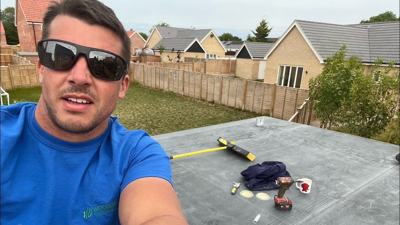 How to Glue a Garden Room Rubber EPDM Roof (1 of 2)