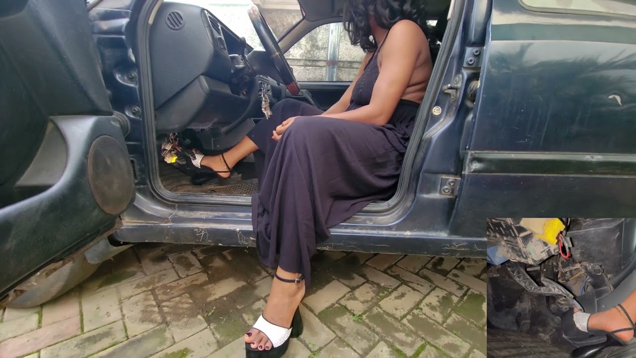  Beautiful Ebony Queen HARD Revving Volks! Available on PATREON! #cranking #revving #pedalpumping