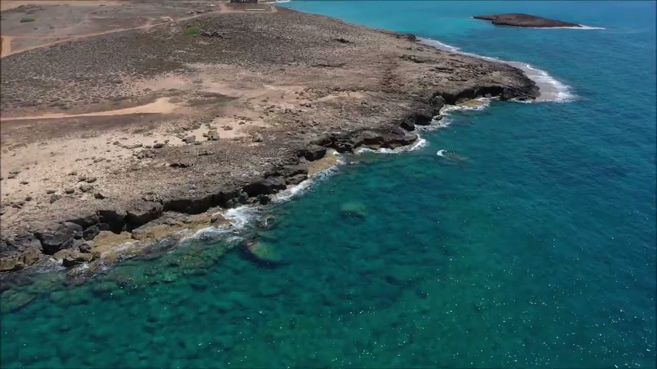 Ακρωτήριο πλακωτή (Αχαιών Ακτή) - Αποθήκες χαρουπιών - Γιαλούσα,  Καρπασία -Drone video –Cyprus 2023