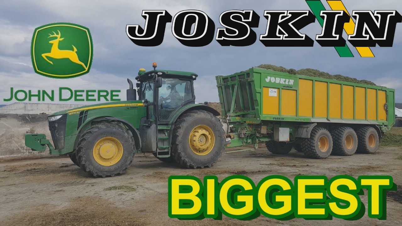 Biggest JOHN DEERE 8370r unloading alfalfa of JOSKIN drakkar trailer 2017