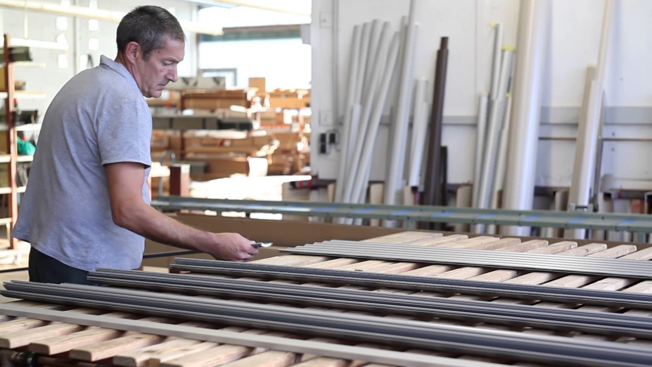 Bau eines Rollladen in unserer Werkstatt