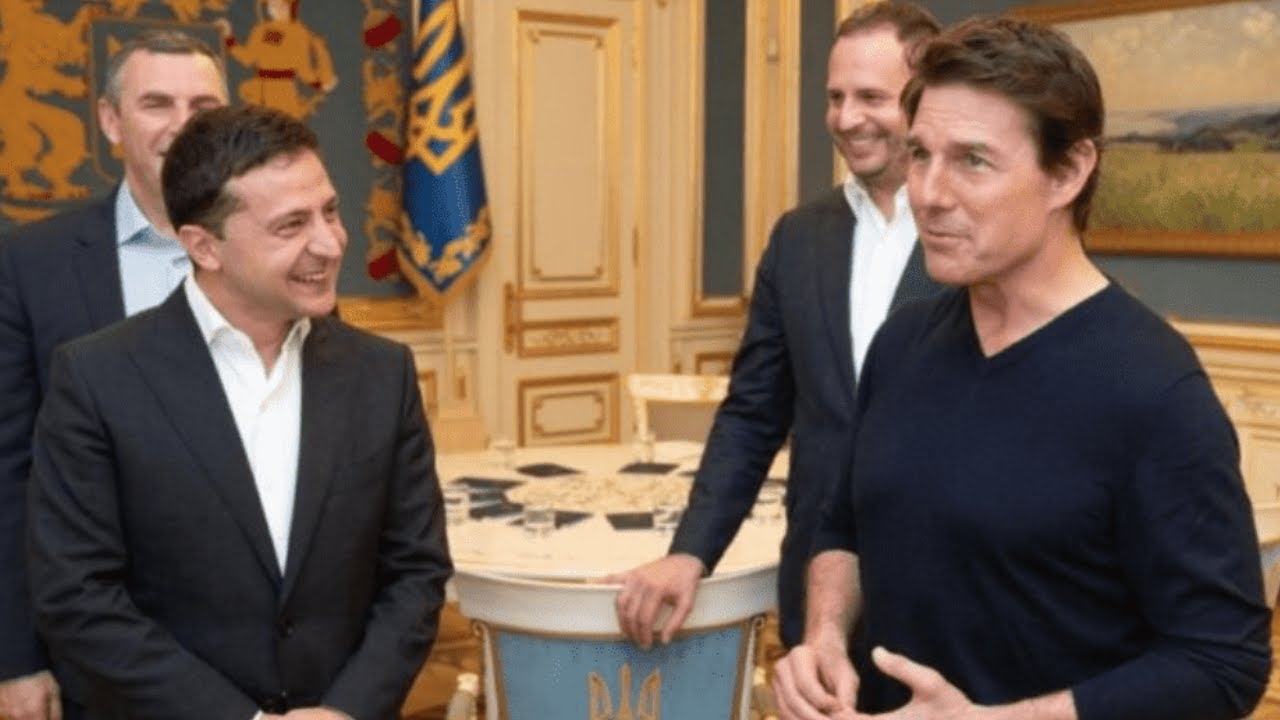 Ukraine President TROLLED For Making Tom Cruise 'Look Tall' During Meet | MEAWW