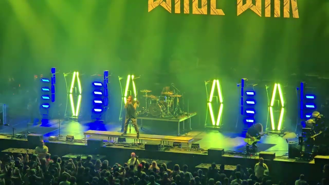 Wage War - MANIC! (Live)