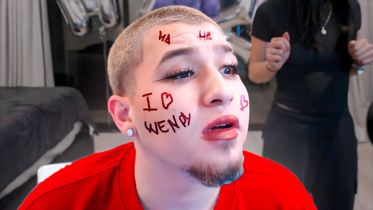 WENDY And FER Do WILLITO's Makeup On STREAM!