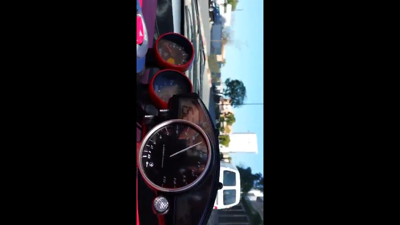 SMART modified with YAMAHA R1 engine 