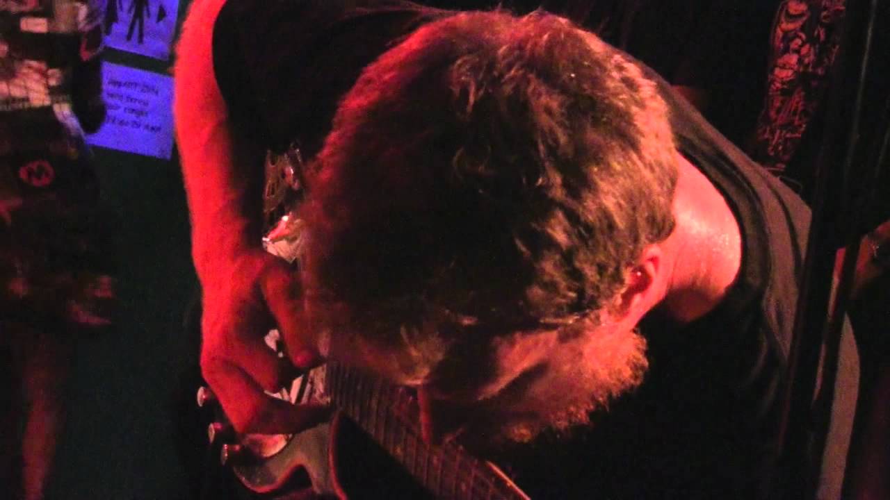 Left Lane Cruiser - Mr Johnson Live (11-08-11)