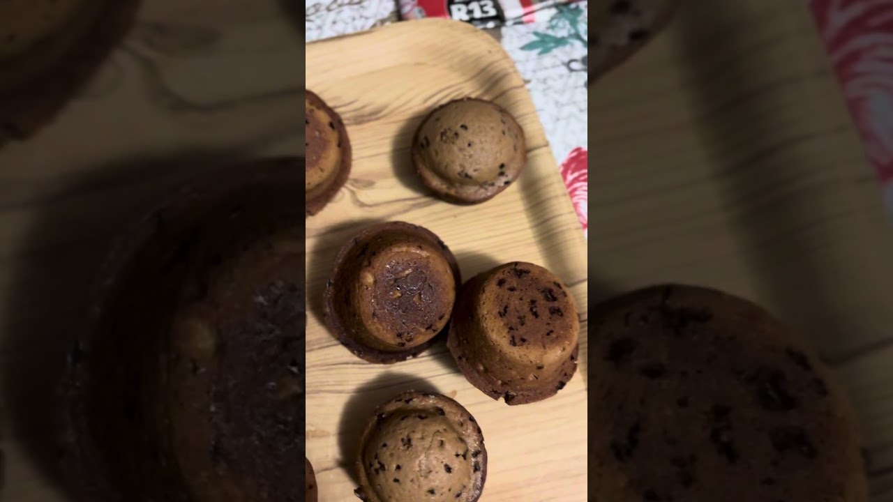 Impromptu baking vlog: