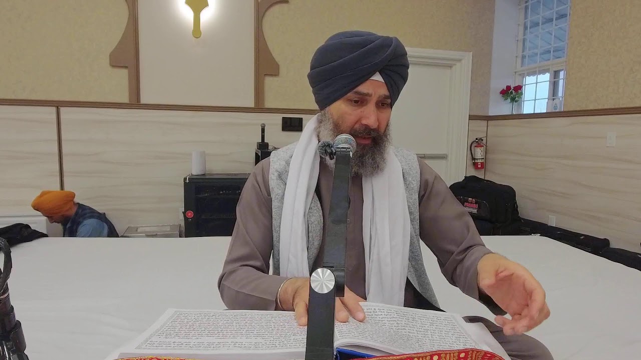 ਸੂਹੀ ਮਹਲਾ ੧ ਕਾਫੀ ਘਰੁ ੧੦    ੴ ਸਤਿਗੁਰ ਪ੍ਰਸਾਦਿ ॥ ਮਾਣਸ ਜਨਮੁ ਦੁਲੰਭੁ ਗੁਰਮੁਖਿ ਪਾਇਆ ॥