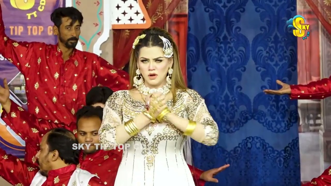 Manahil khan