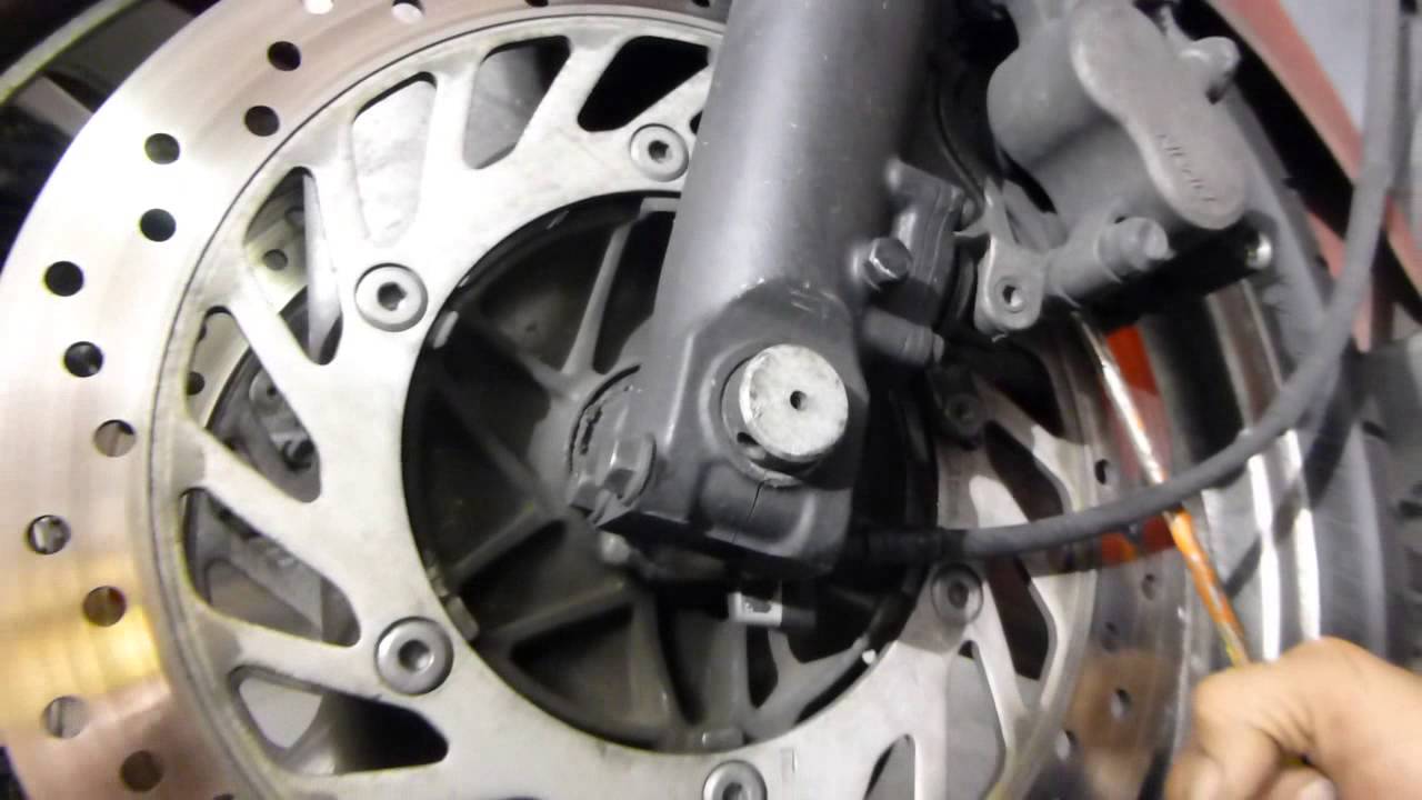 Honda ST1100 Front Brake Pads in 10 minutes