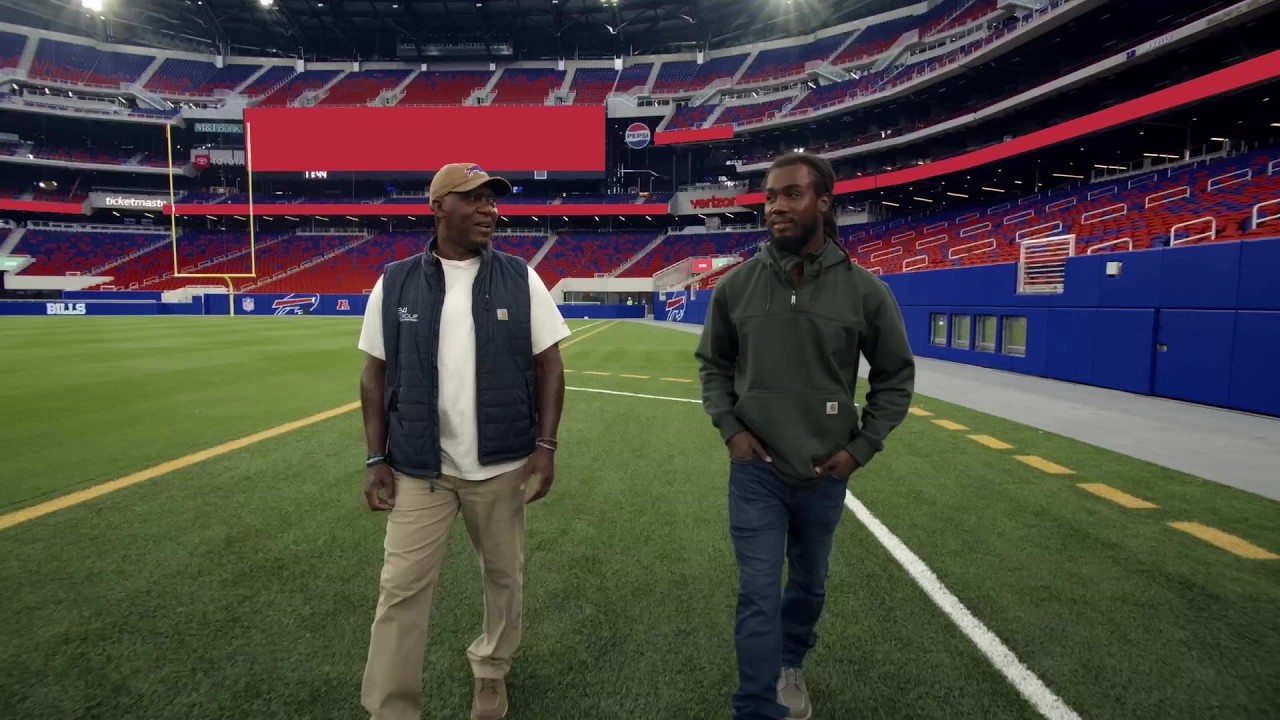 Carhartt: Взгляд изнутри на новый стадион Highmark Stadium с Джеймсом Куком и Турманом Томасом