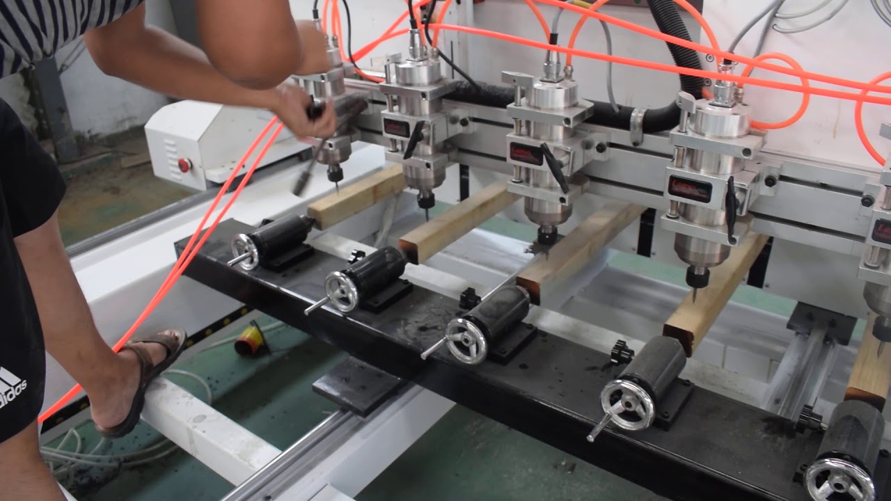 cnc wood router one head with 8 spindles