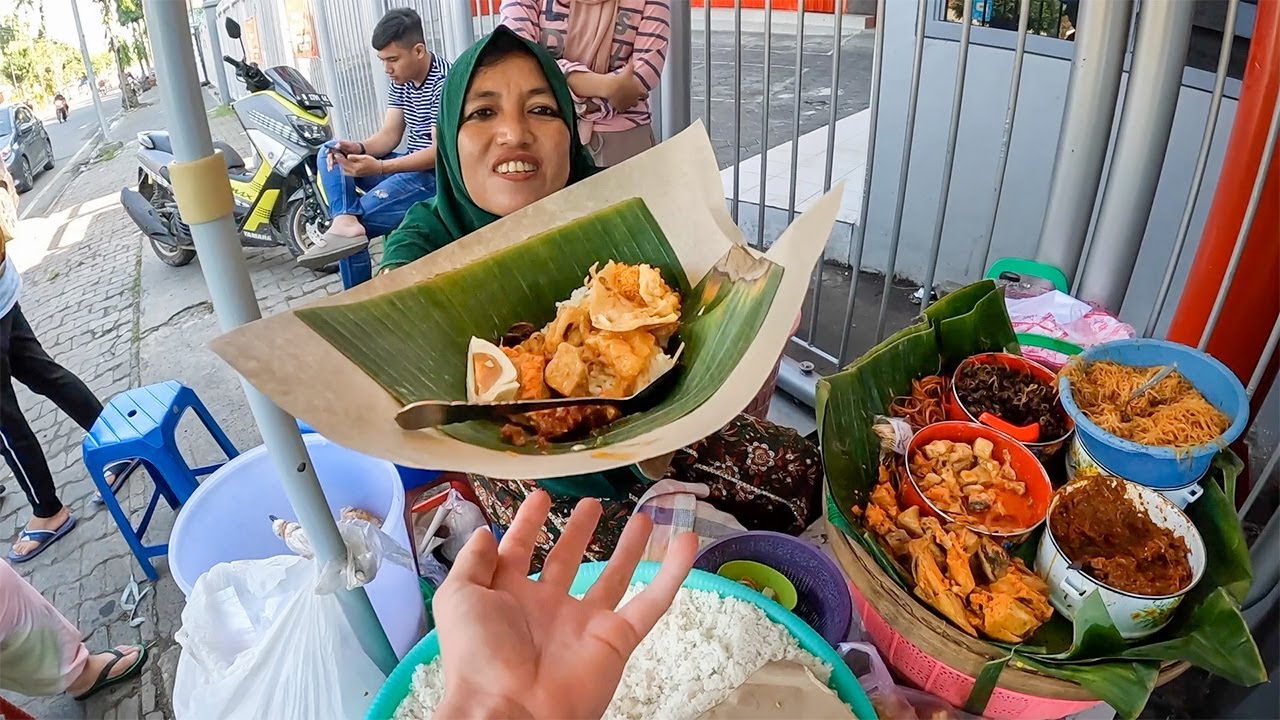 42 INDONESIAN STREET FOODS | Java Island Edition(Plus some)