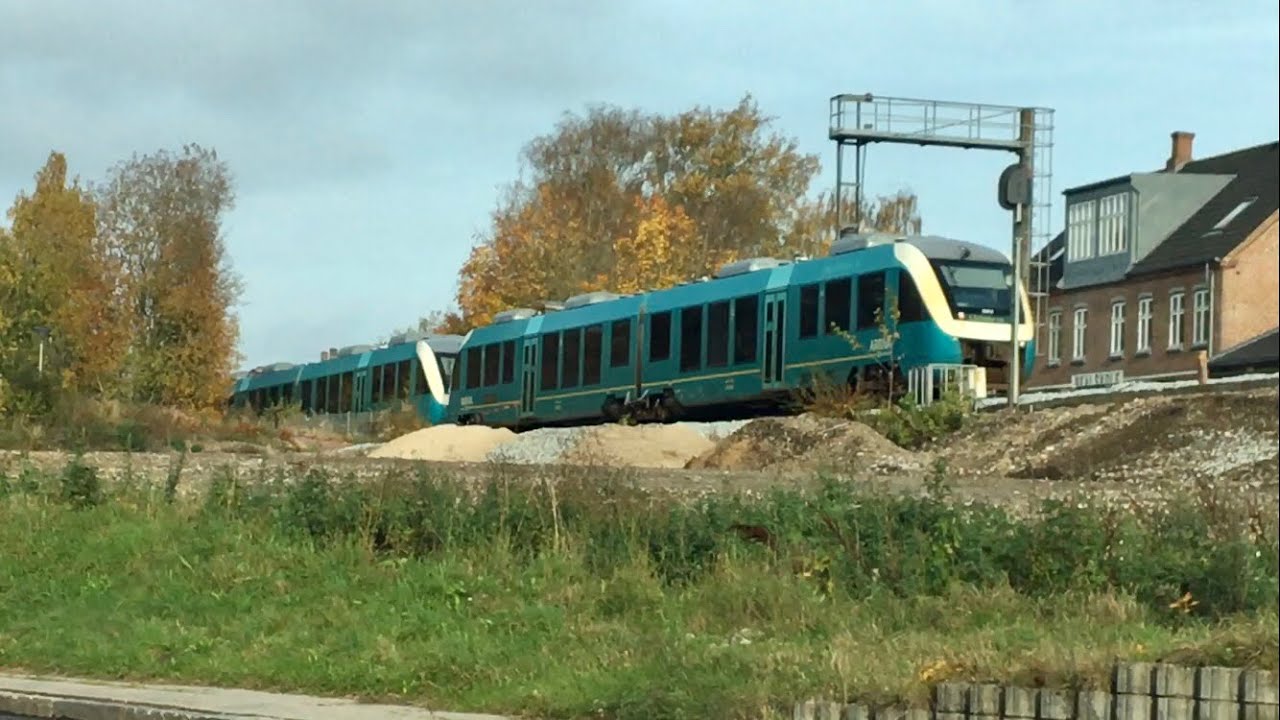 Arriva tog ved Hinnerup st!