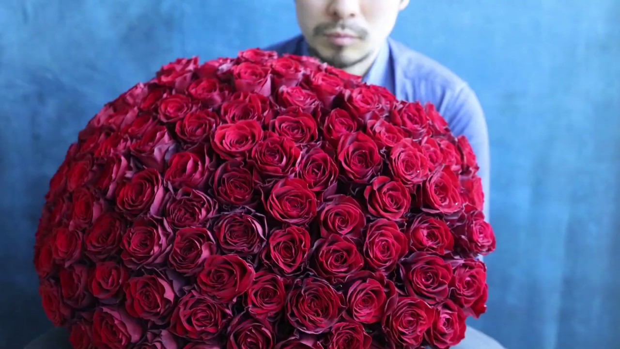 国内最高級品質・100本のバラの花束制作風景(2020年2月下旬）