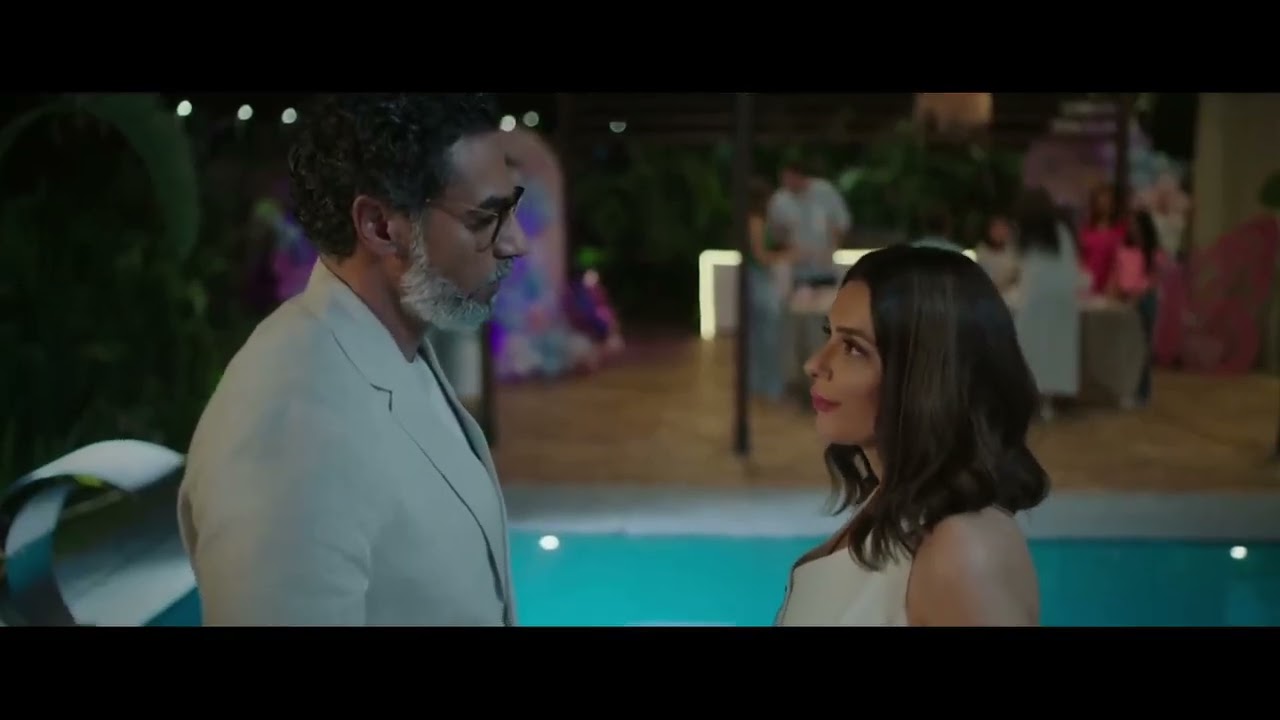 العيلة كلها اتجمعت عشان يعملوا عيد ميلاد مفاجأة لغالية - مسلسل وتر حساس