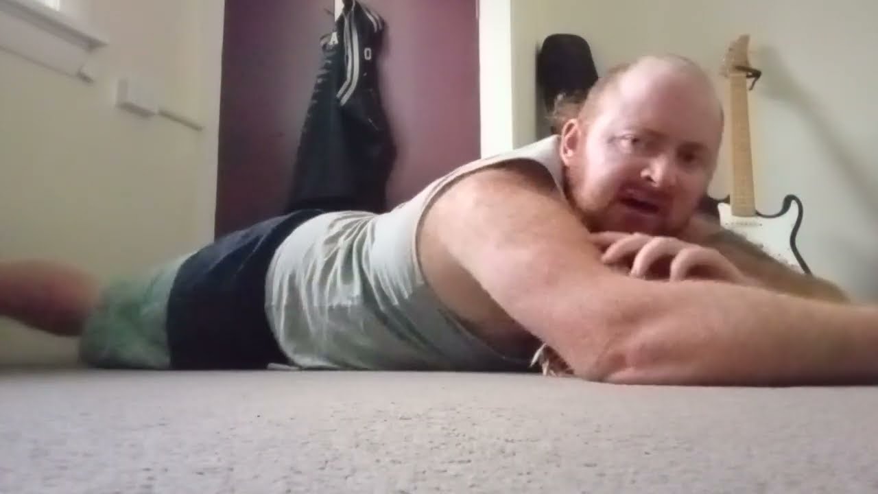 PLANK CHALLENGE 》》 DAY 17