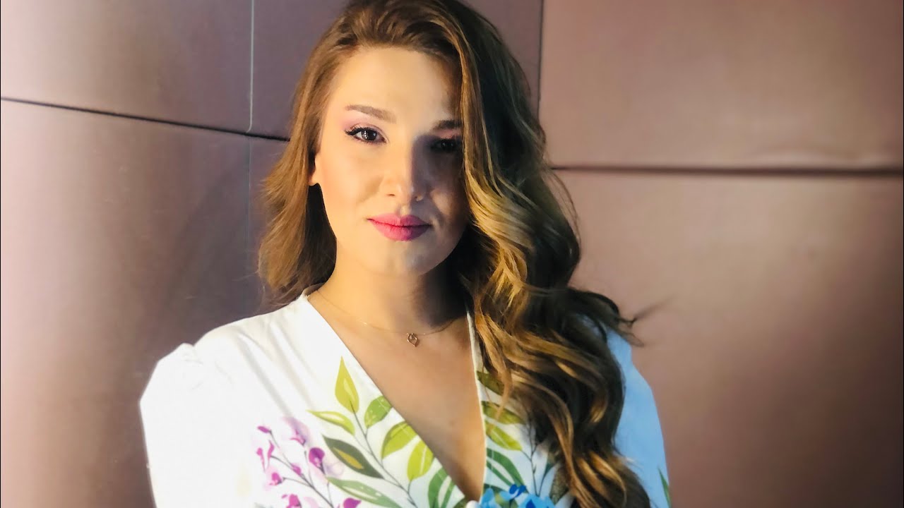 Senem Akdemir - Yola Girme Sen