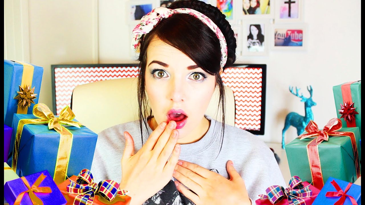 SANTA ISN'T REAL?! | #AskCherry