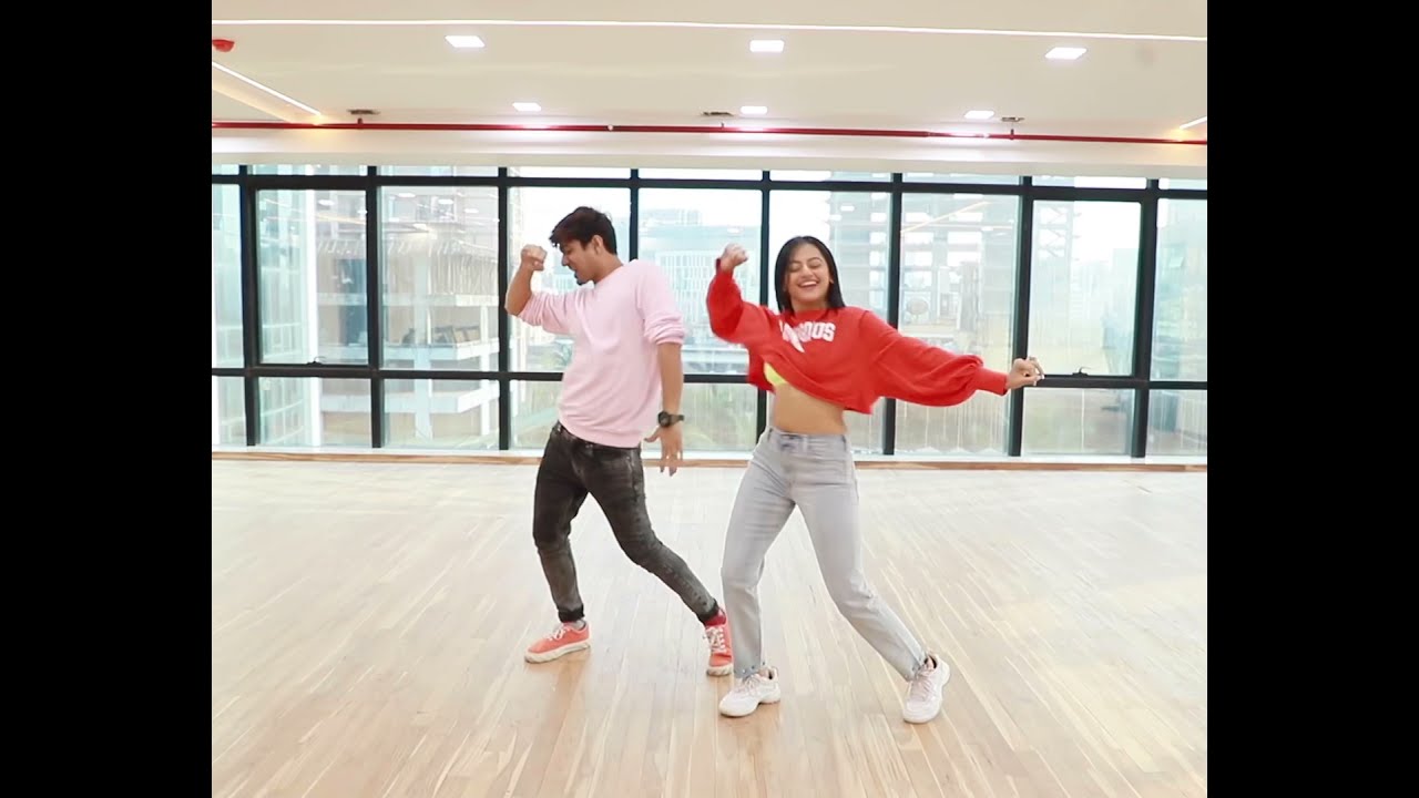 Helly Shah | Dance Video 