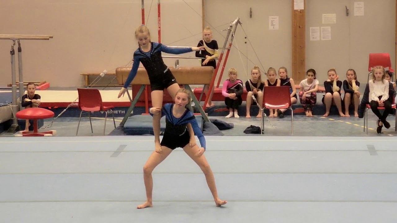 KTF - Selma Endresen og Bertine Endresen, Akrobatikk - Klubboppvisning H&oslash;st 2019
