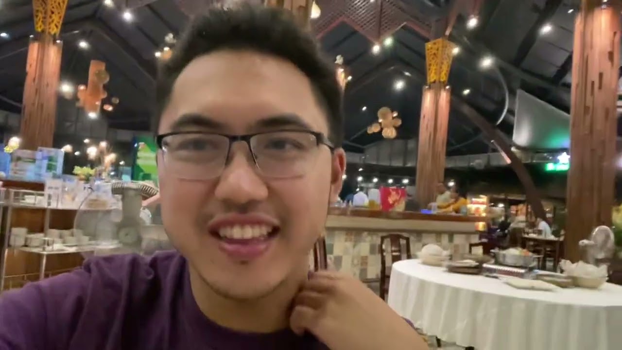 Lua Nep Restaurant Resort Vietnam 🇻🇳 