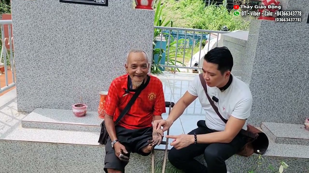 Chấn động Ông Lão Kỳ Lạ sống ở Nhà Mồ hoang vu ớn lạnh bị 