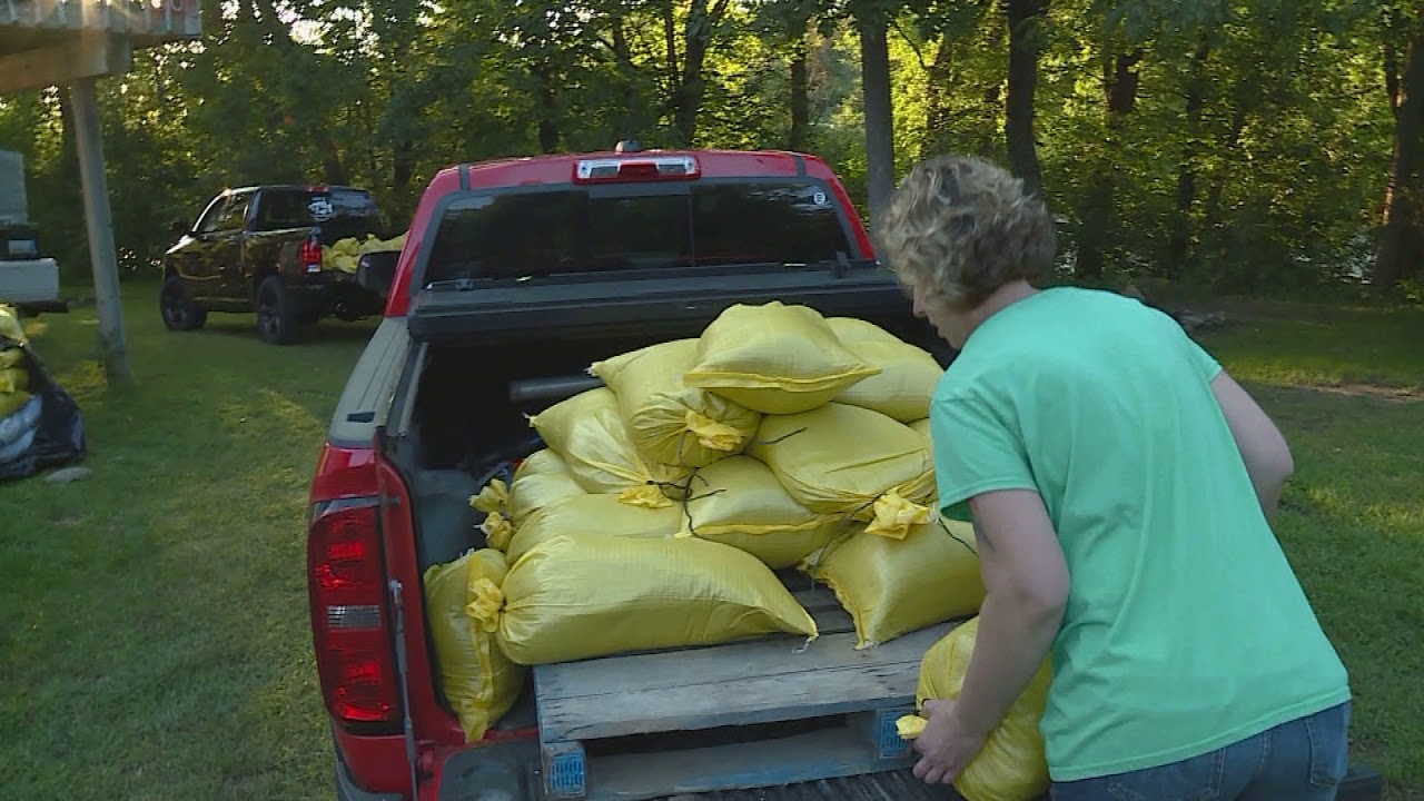 Baraboo, Wisconsin Preps For Historic Flooding