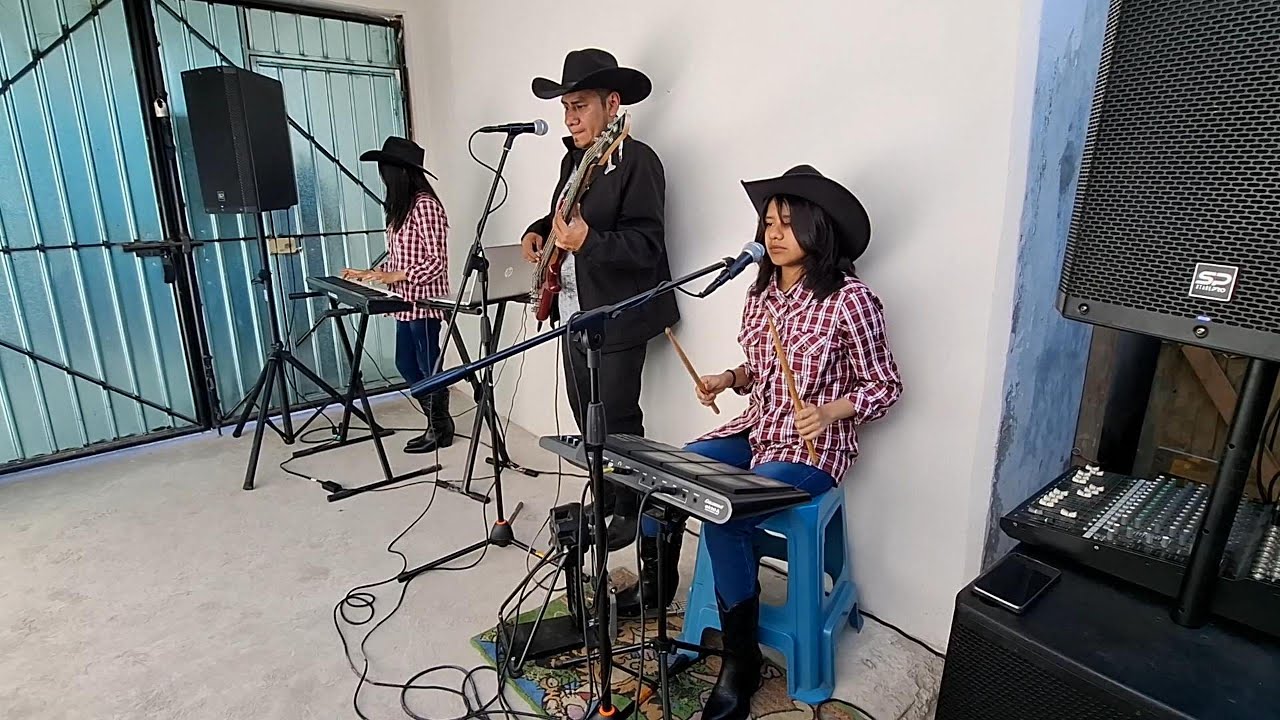 🎹👧Belleza de Cantina👧🎹 ODAI NORTE...5511931580.Saludos Arturo Lopez hasta Houston,Texas.😊