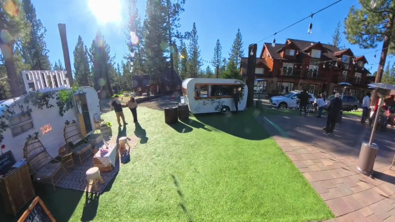 Chalet View Lodge - Grounds Walk