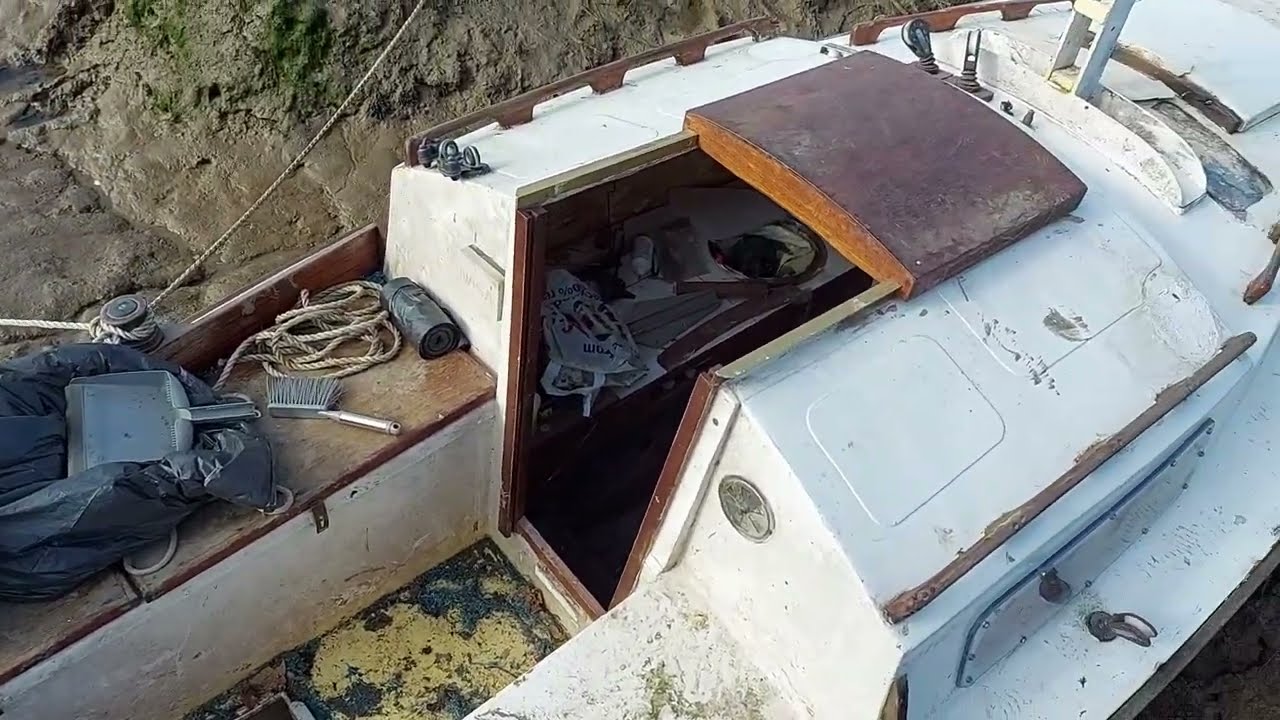 19 foot sail boat