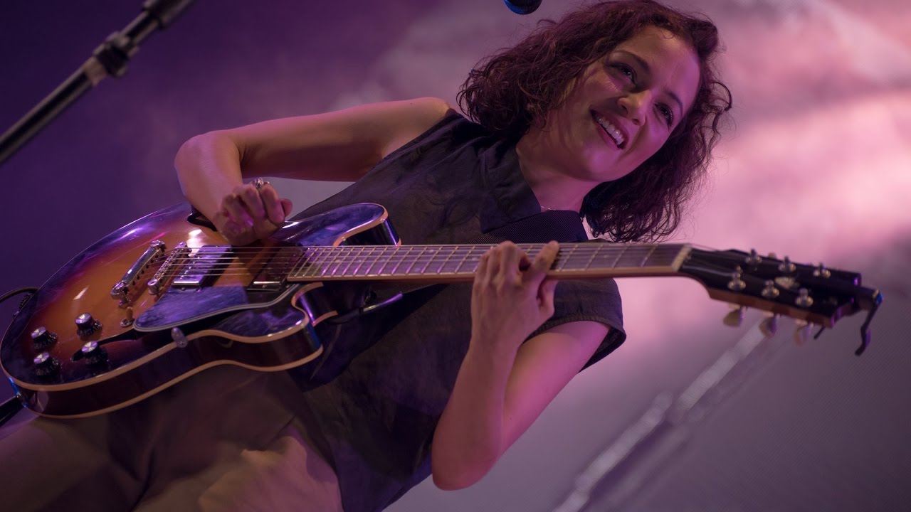 Natalia Lafourcade - Hasta la Raíz (En Vivo)