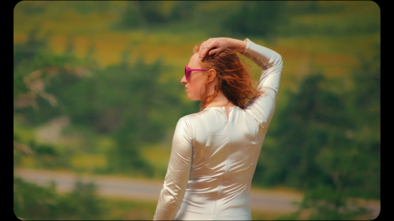 Kelly McMichael  - Open (Hurts To Have A Heart)