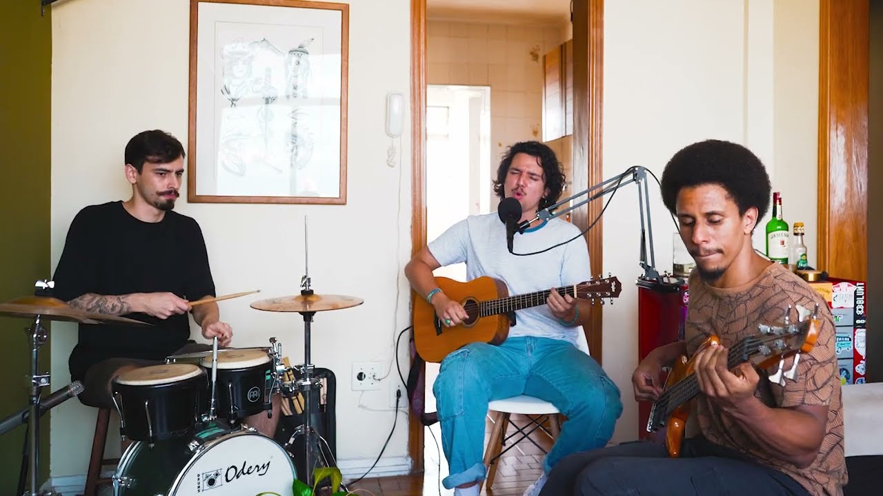 Maroon Five - Moves like Jagger (cover)