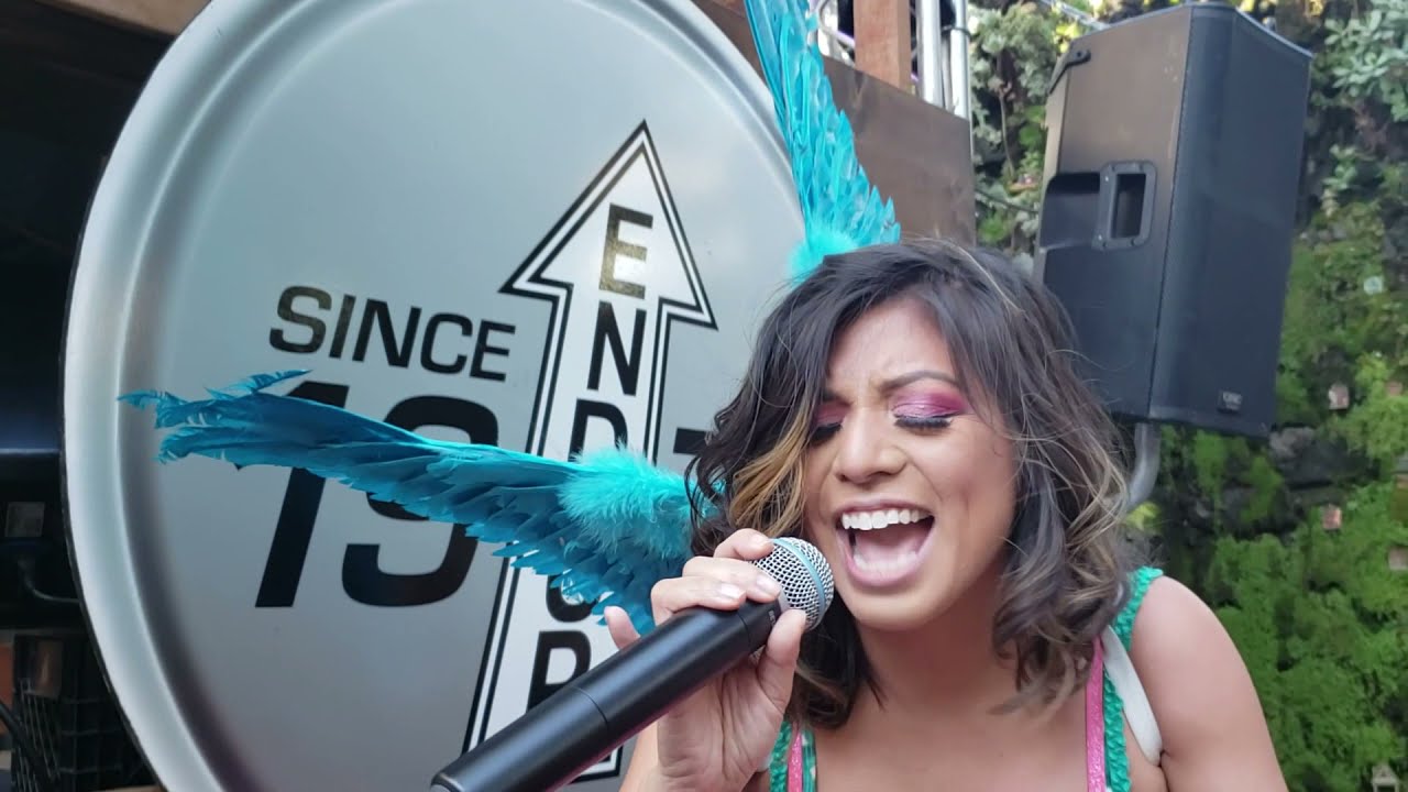 SHARYN MACEREN performing 