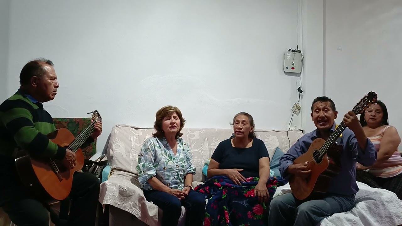 Pasillo:La oración del olvido...Sr Carlos Solís Morán... Voces de mi tierra.