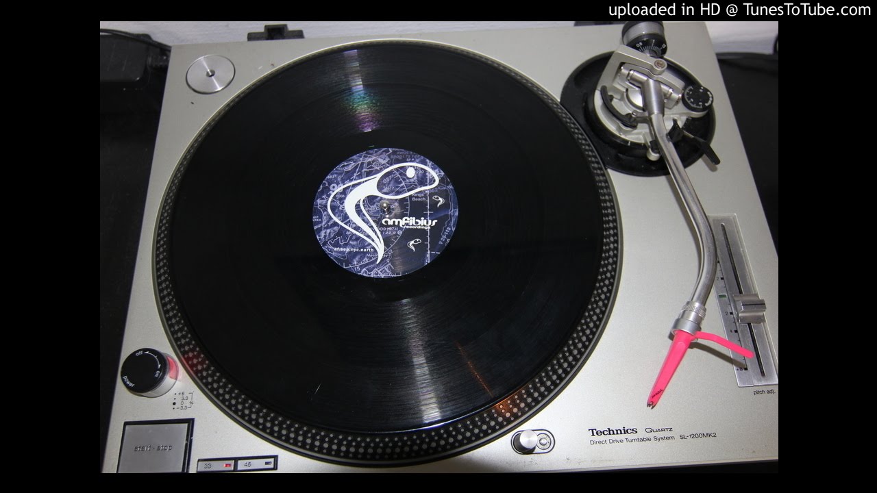 One Fingered Pocket - On The Dancefloor (not botz slammin dub)