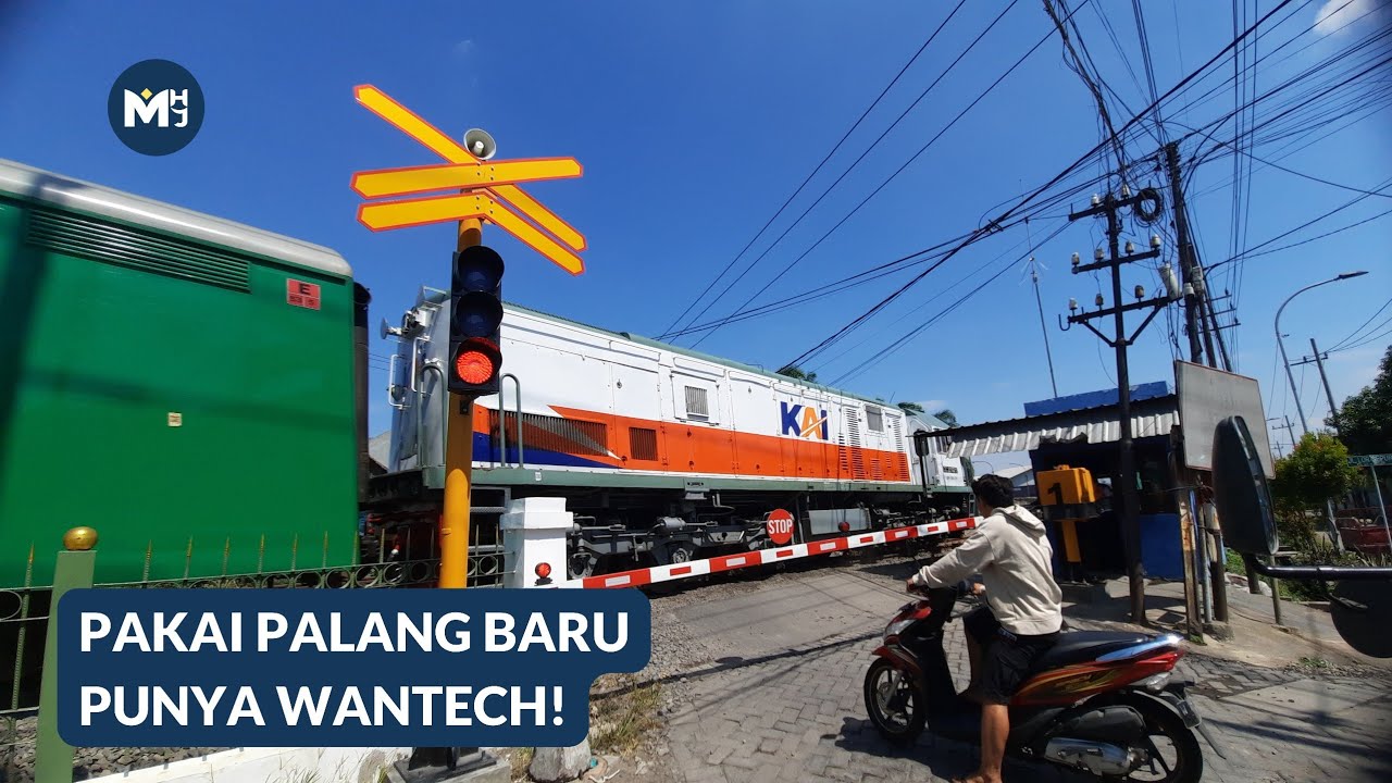 PALANG BARU BUATAN WANTECH INDONESIA! Perlintasan Kereta Api Gilang Selatan Sidoarjo