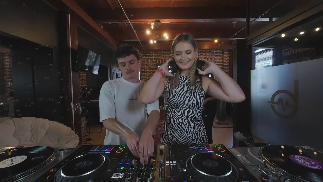 Dak Sparrow B2B SirenWavv | THEBEAT.ROOM 028