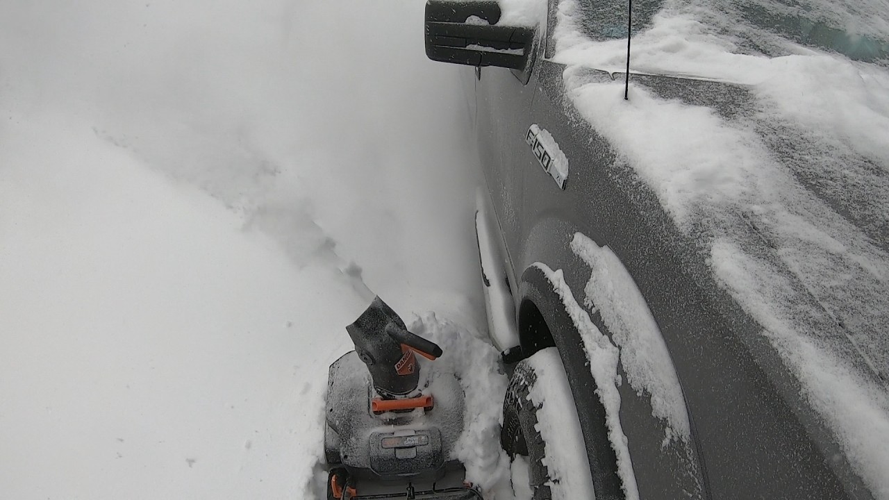 DEMO In HEAVY SNOW Electric WORX 20