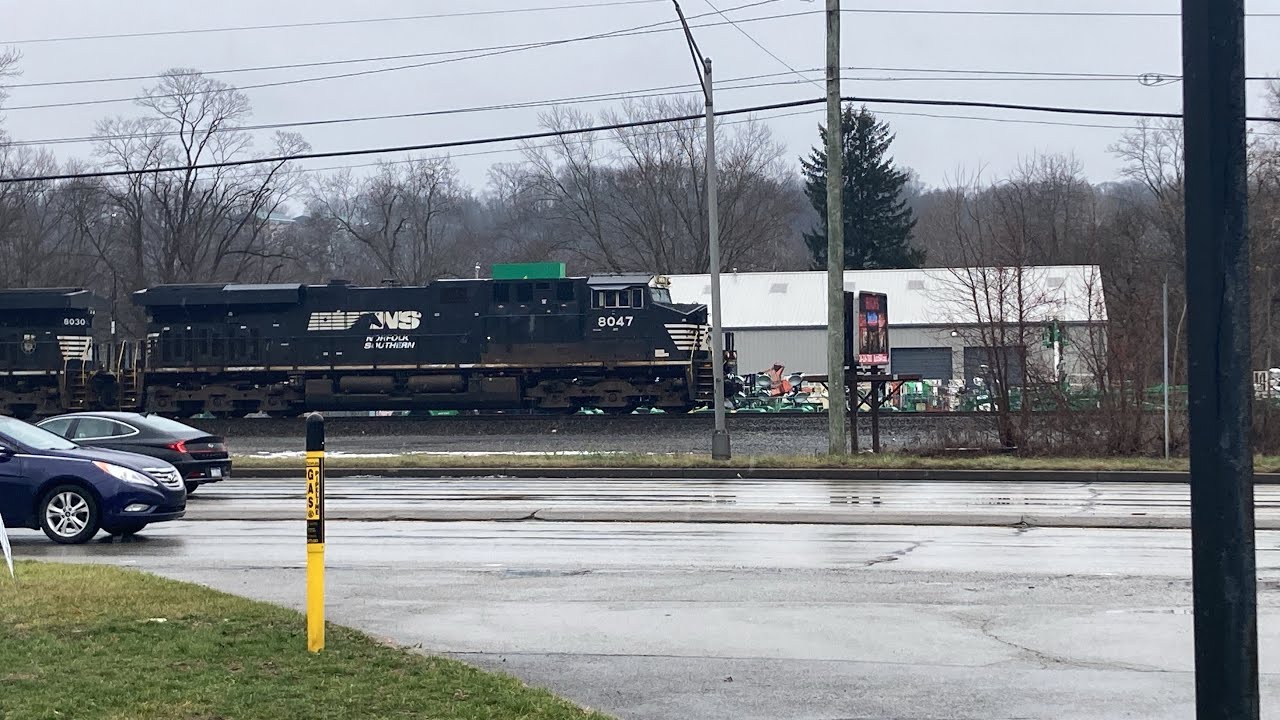 Chasing NS 561 - Spot 2: Harmar, PA. 1/7/24