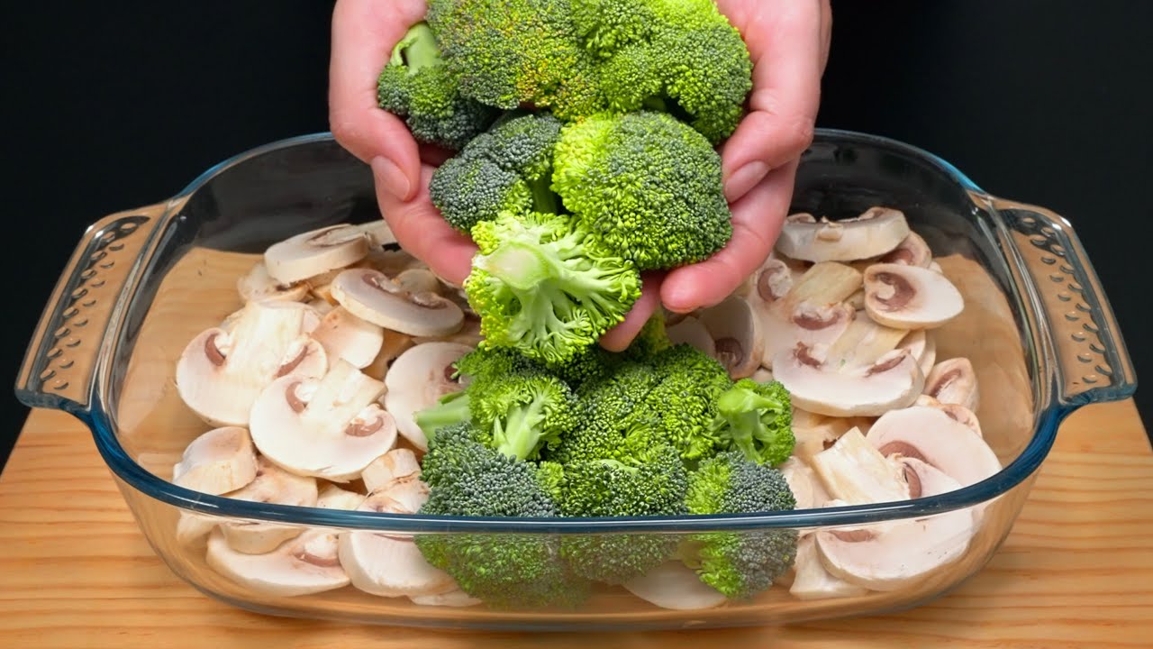 I cook broccoli like this every weekend! An amazing broccoli casserole recipe!