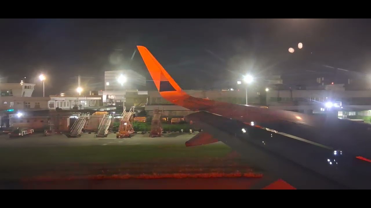 中華航空CI923 A321neo桃園機場滑行&起飛