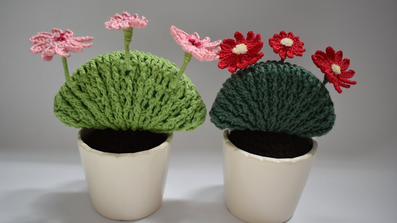 CACTUS DE GANCHILLO CON FLORES