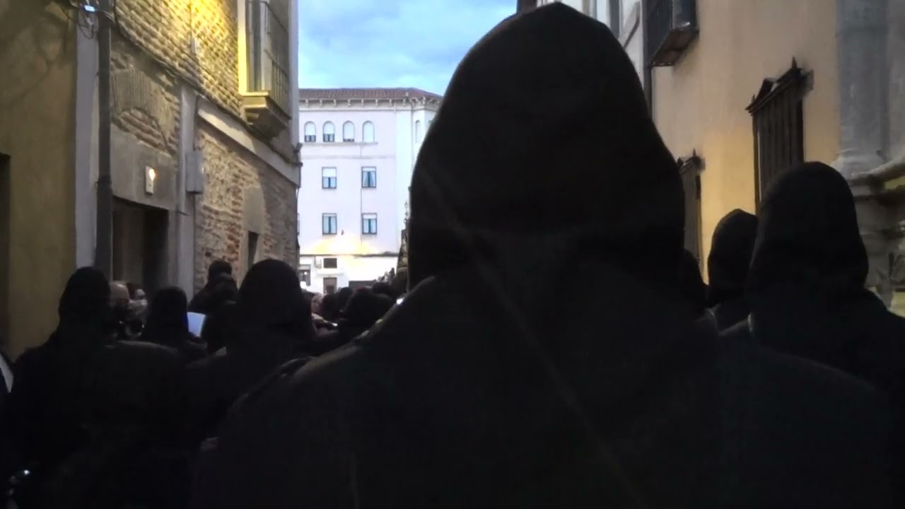 Santo Cristo- Redención 2022- CCTT-JHS (León)- Toque de Oración Silencio Blanco