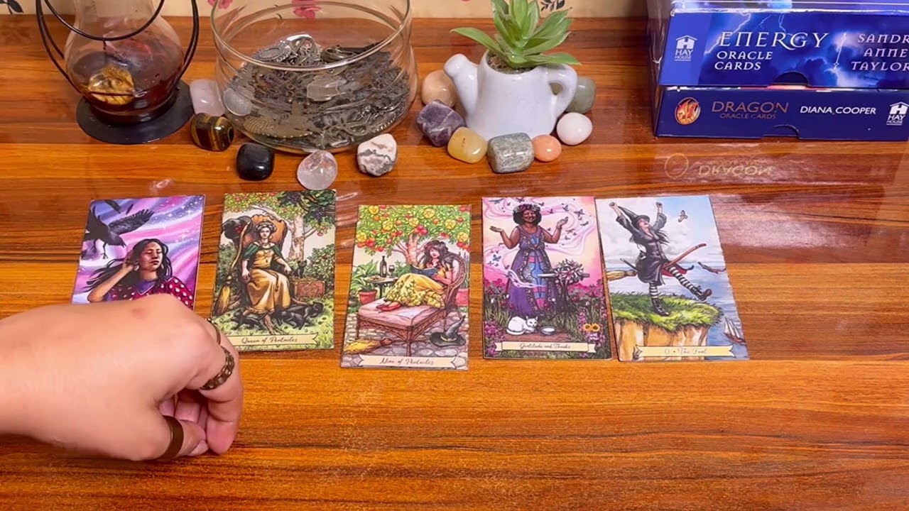 😱😍KYA VO APKE LIYE SERIOUS HEIN? 💞🔥क्या वो आपके लिए SERIOUS हैं ?