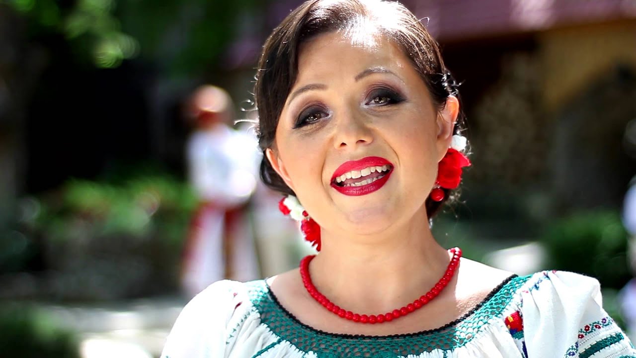 Marina Filipovici   Trei baieti maicuta are