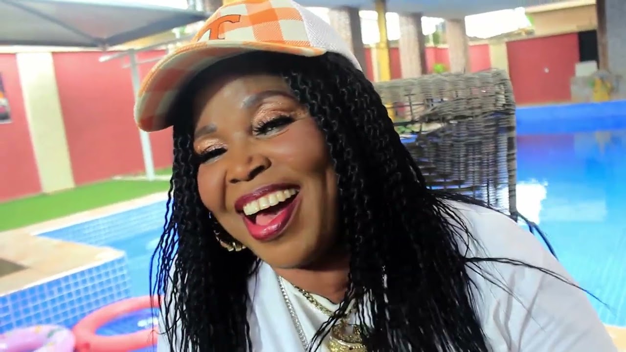 Olita girls are back again with single track. subscribe to ik john Olita tv