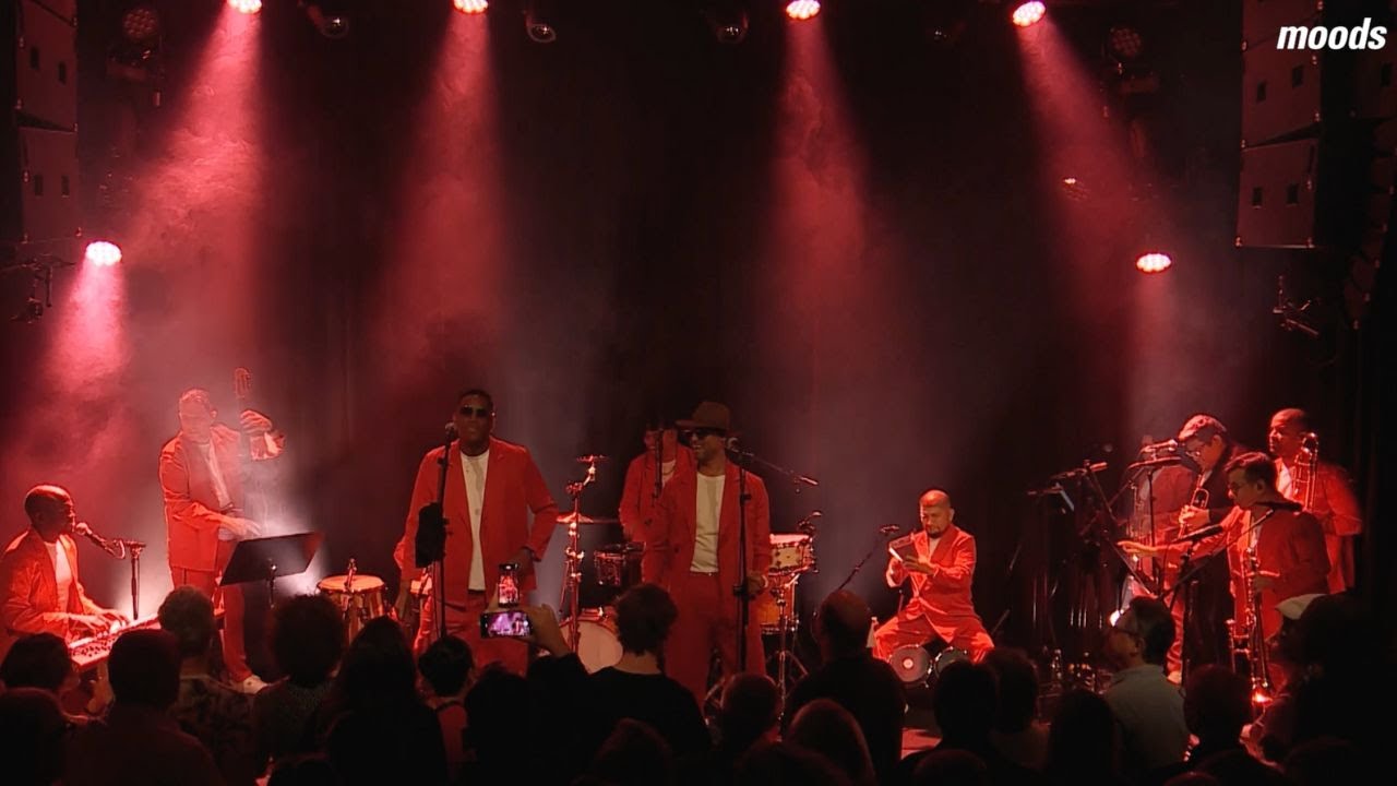 Mercadonegro - Mi Tambor (En vivo Moods Zurich Suiza)